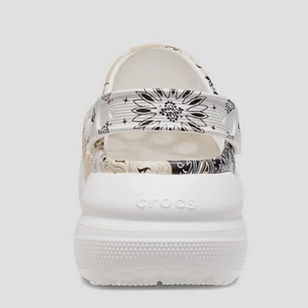 Crocs Classic Crush Bandana Clog Paisley